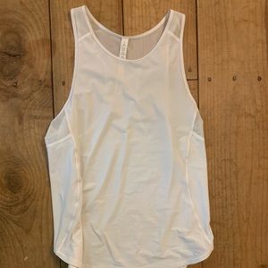Lululemon top